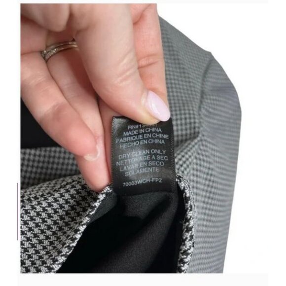 WAYF Houndstooth Long Sleeve Cropped Top XS Polyester Rayon & Spandex - Picture 5 of 7